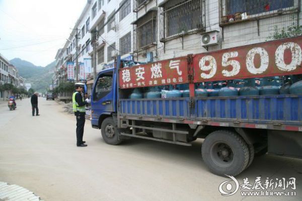 平台镇交通状况持续改善，助力地方繁荣发展新闻速递